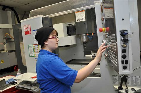 cnc machine technology student|cnc machinist training programs.